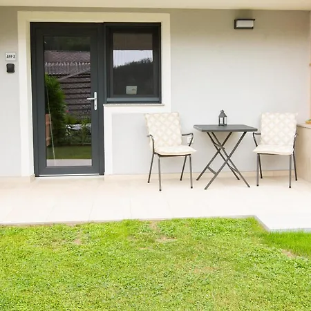 Korosec Apartment *